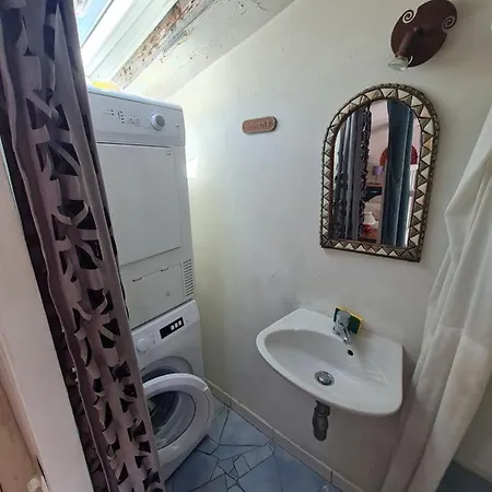 La Tour De Gais Daire Sète